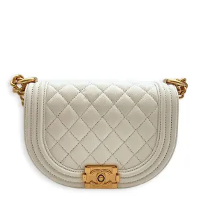 Quilted Half-moon Boy 18x11x5.5cm White Crossbody Bag in Caviar Leather, Gold hardware